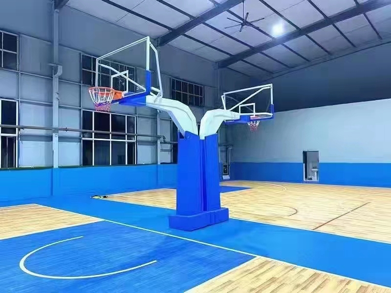篮球架